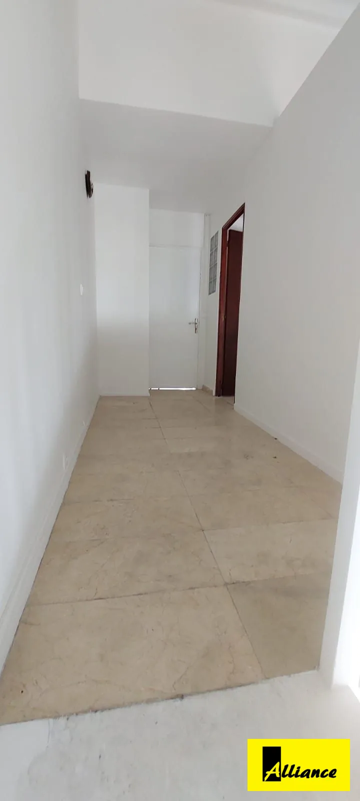 Appartement avec vue exceptionnelle sur la marina à Saint-Martin 