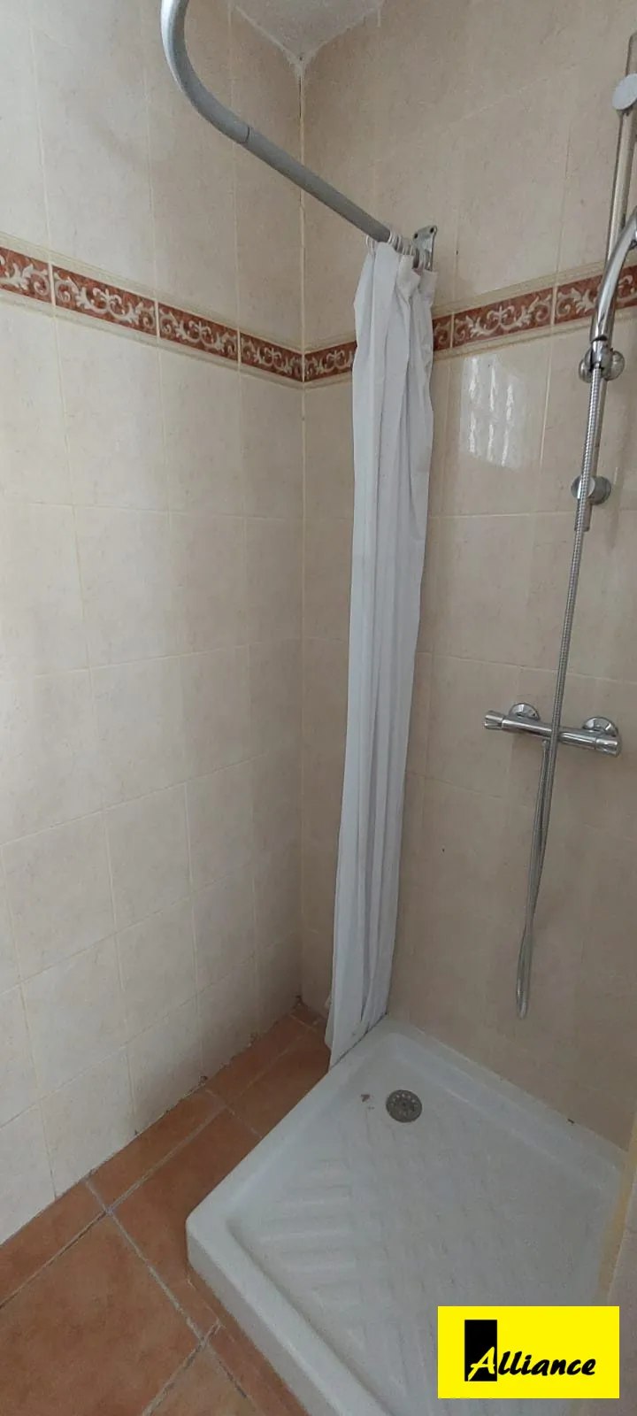 Appartement avec vue exceptionnelle sur la marina à Saint-Martin 