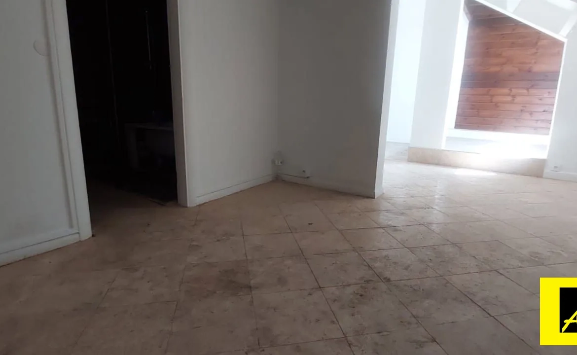 Appartement avec vue exceptionnelle sur la marina à Saint-Martin 
