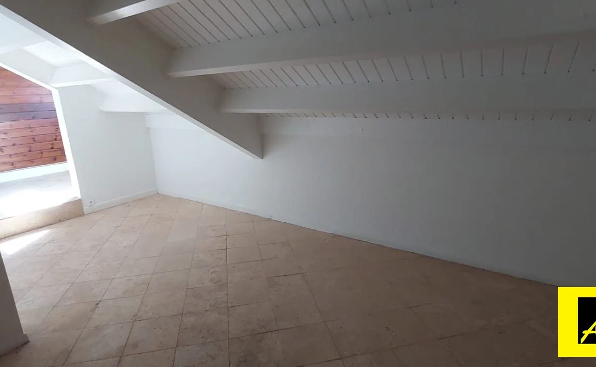 Appartement avec vue exceptionnelle sur la marina à Saint-Martin 