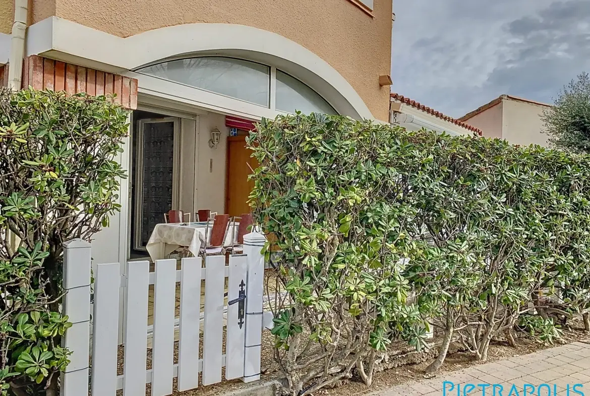 Appartement T2 à Marseillan Plage avec terrasse, Piscine et Parking 