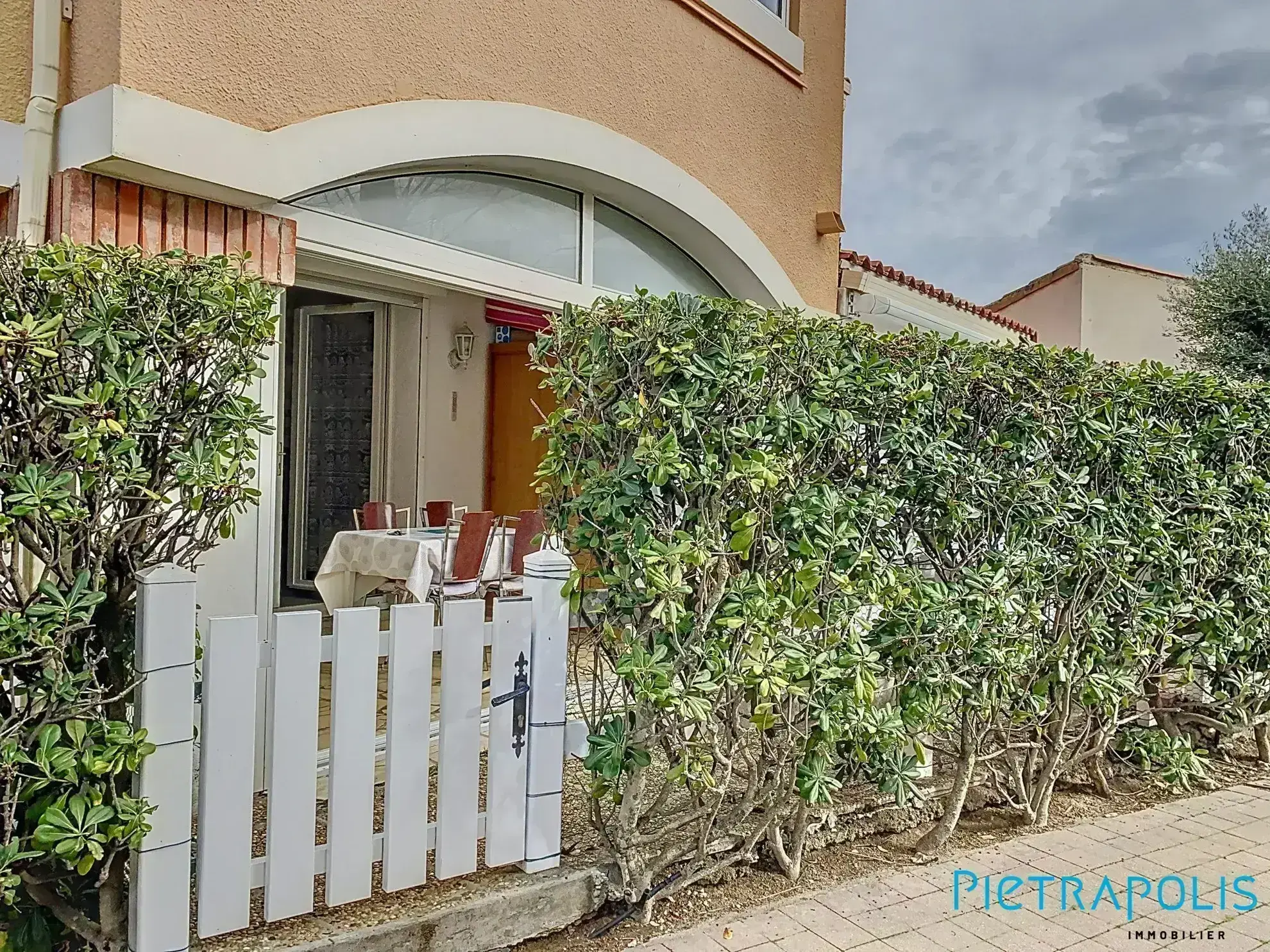 Appartement T2 à Marseillan Plage avec terrasse, Piscine et Parking 