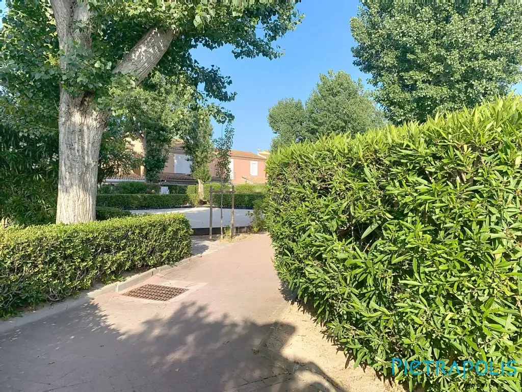 Appartement T2 à Marseillan Plage avec terrasse, Piscine et Parking