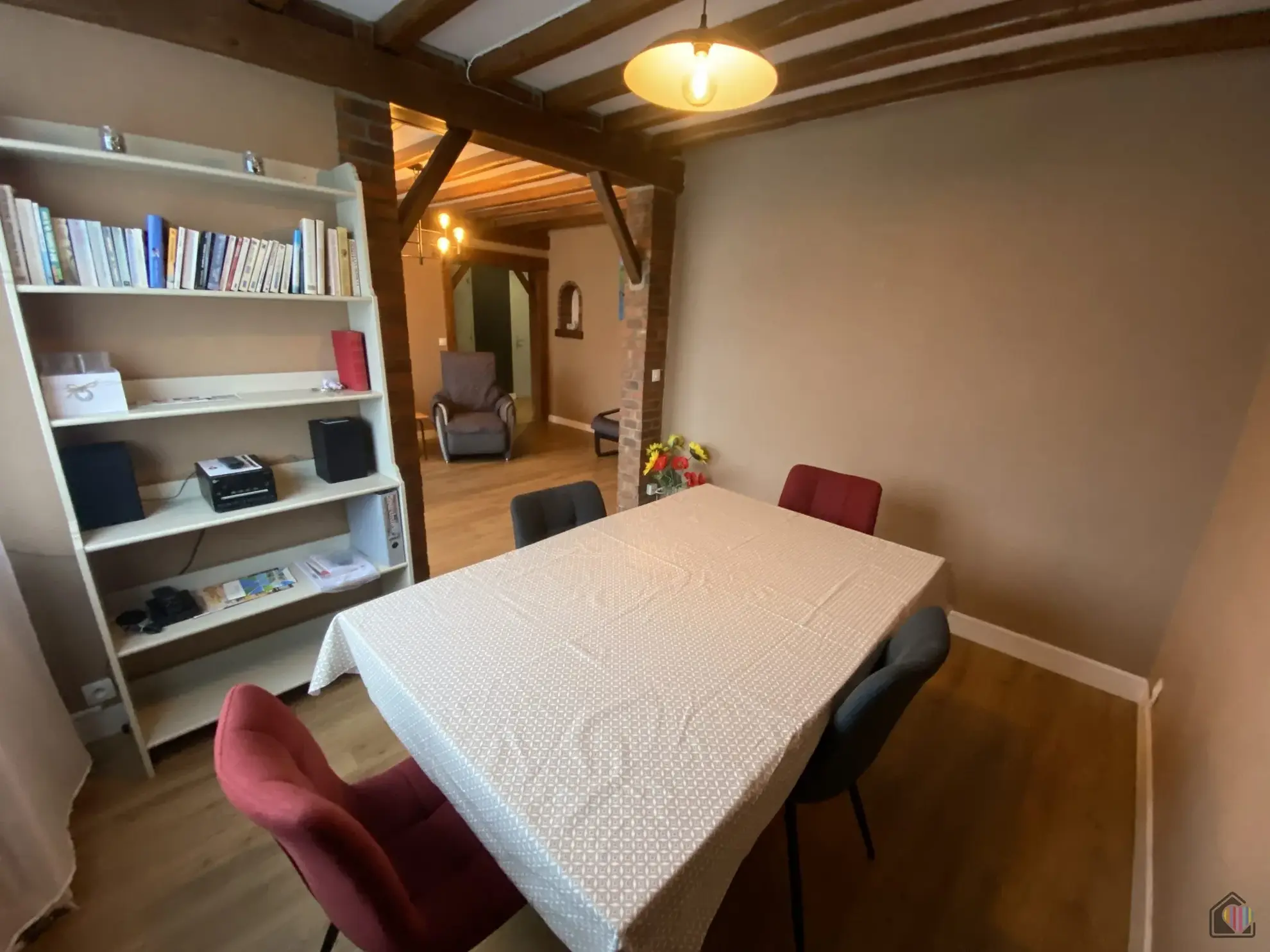 Appartement T4 à Fécamp avec ascenseur et cave, idéal famille 