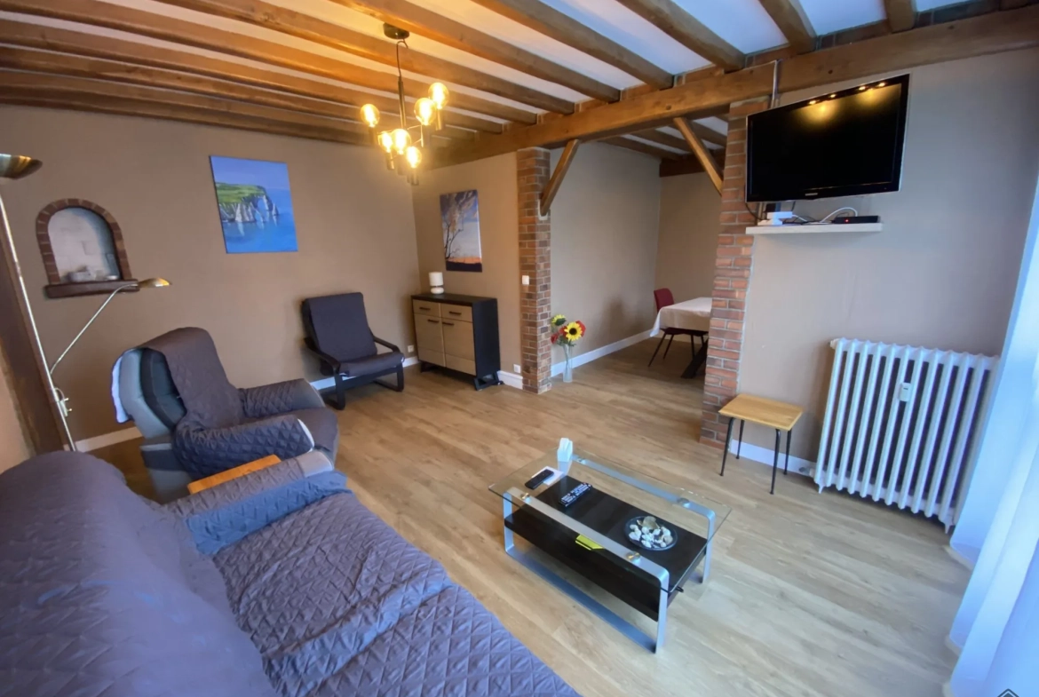 Appartement T4 à Fécamp avec ascenseur et cave, idéal famille 