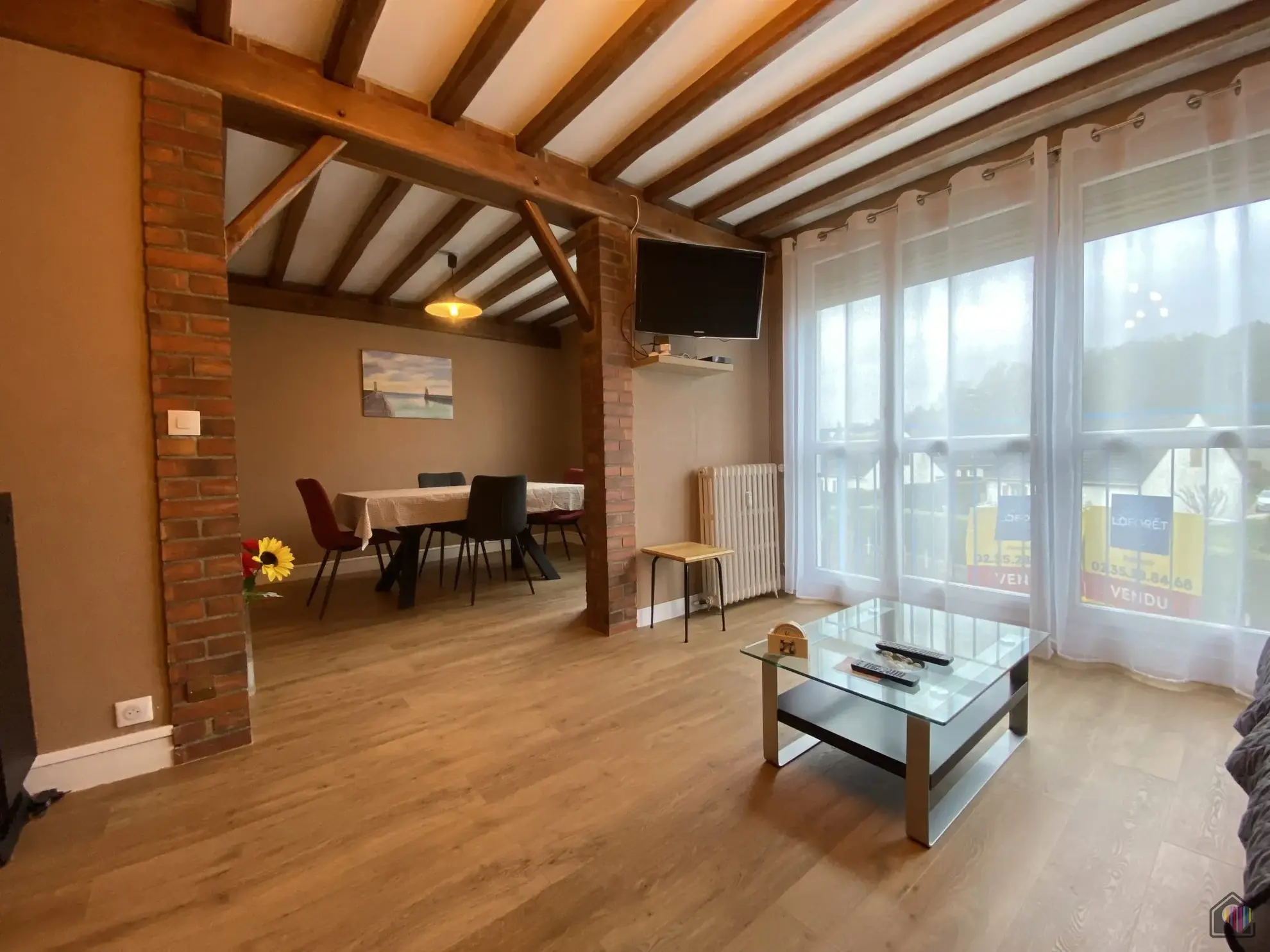 Appartement T4 à Fécamp avec ascenseur et cave, idéal famille 