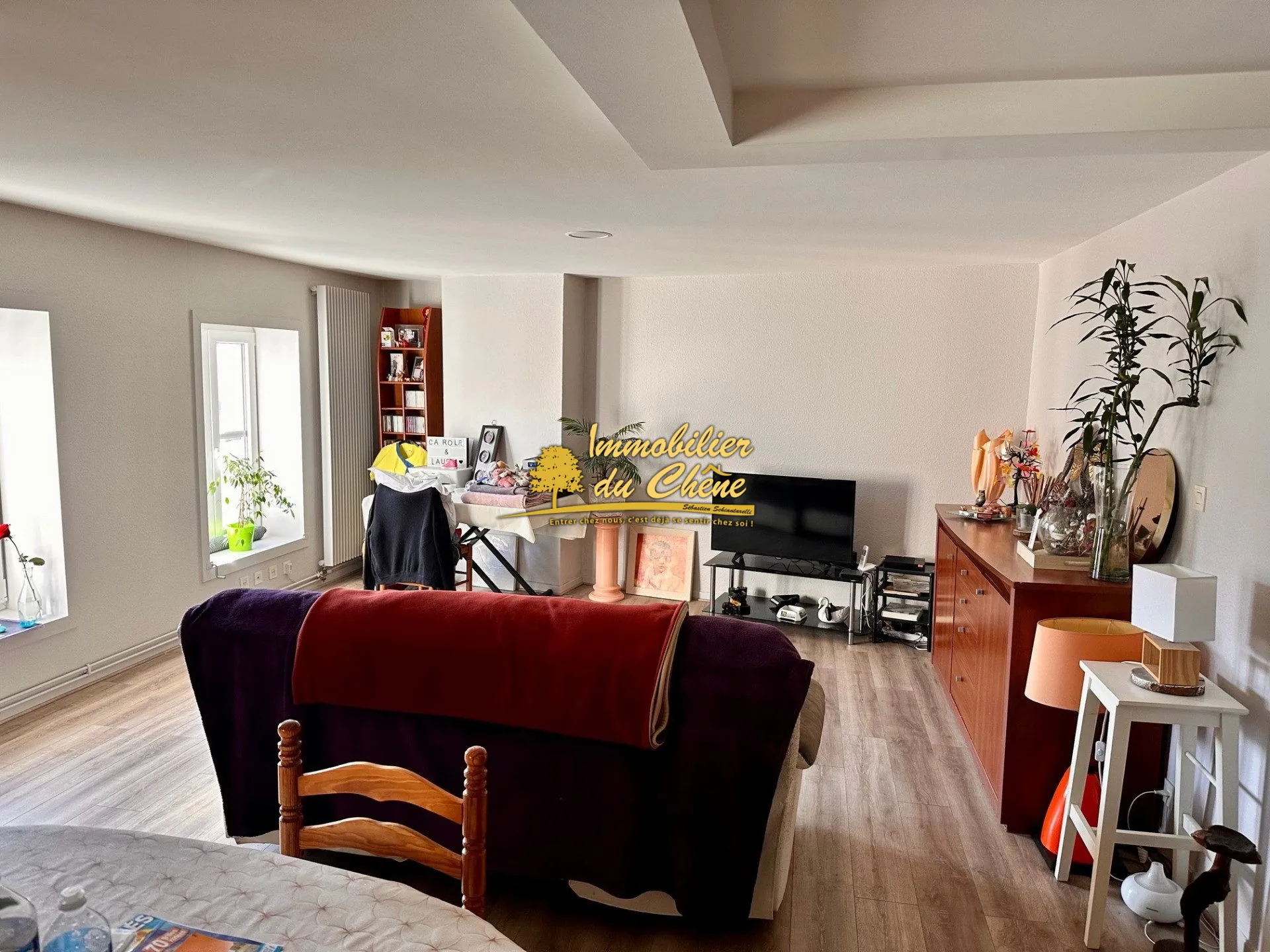 Spacieux appartement de 87 m² avec 2 chambres, cave et parking proche centre de Remiremont 