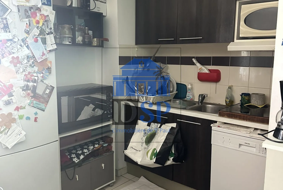 Appartement T4 à vendre à Sainte Clotilde avec vue mer et montagne 
