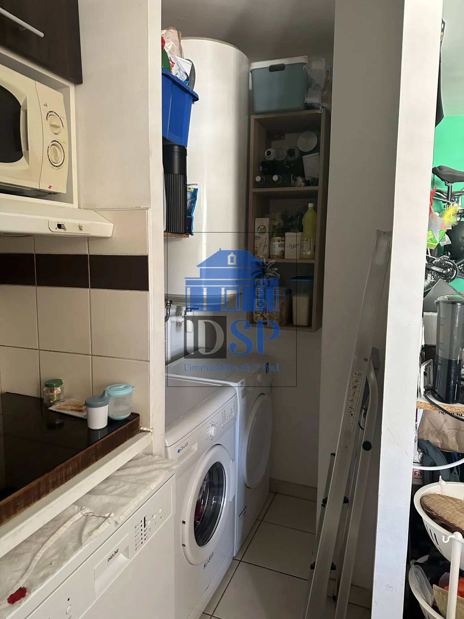 Appartement T4 à vendre à Sainte Clotilde avec vue mer et montagne 