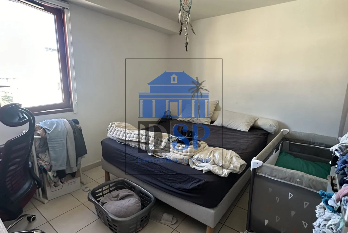 Appartement T4 à vendre à Sainte Clotilde avec vue mer et montagne 