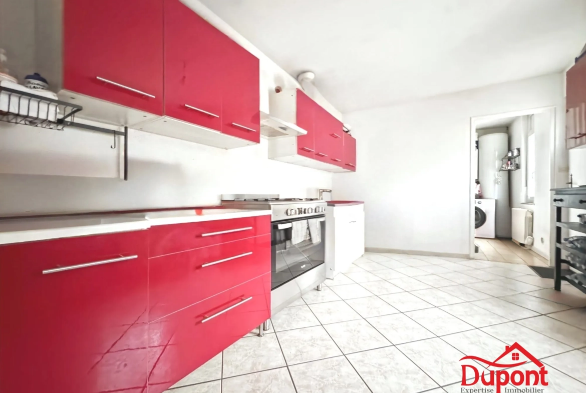 Maison de campagne à Viesly de 76,76 m² avec jardin et cave 