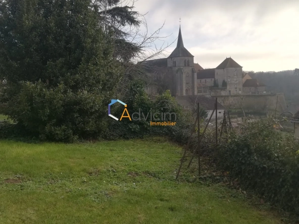 Maison à Saint Benoit du Sault avec vue, 126 m², 3 chambres, à vendre à 85 000 €