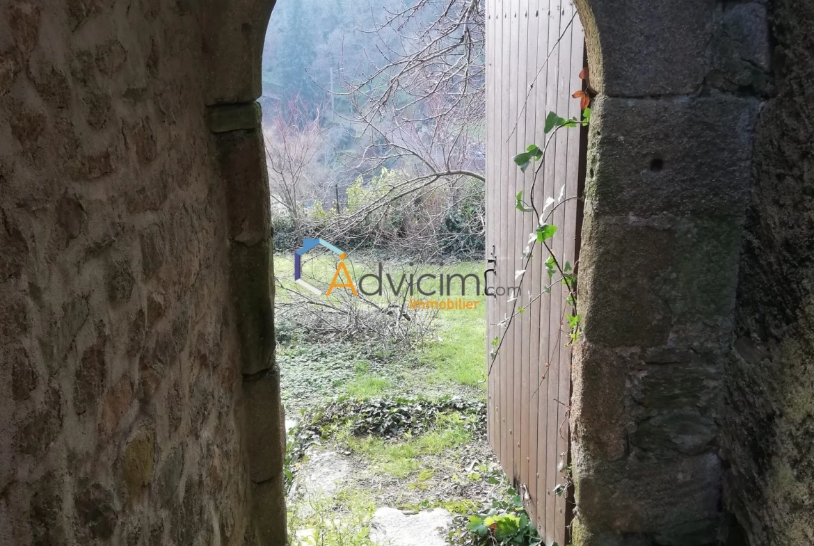 Maison à Saint Benoit du Sault avec vue, 126 m², 3 chambres, à vendre à 85 000 € 