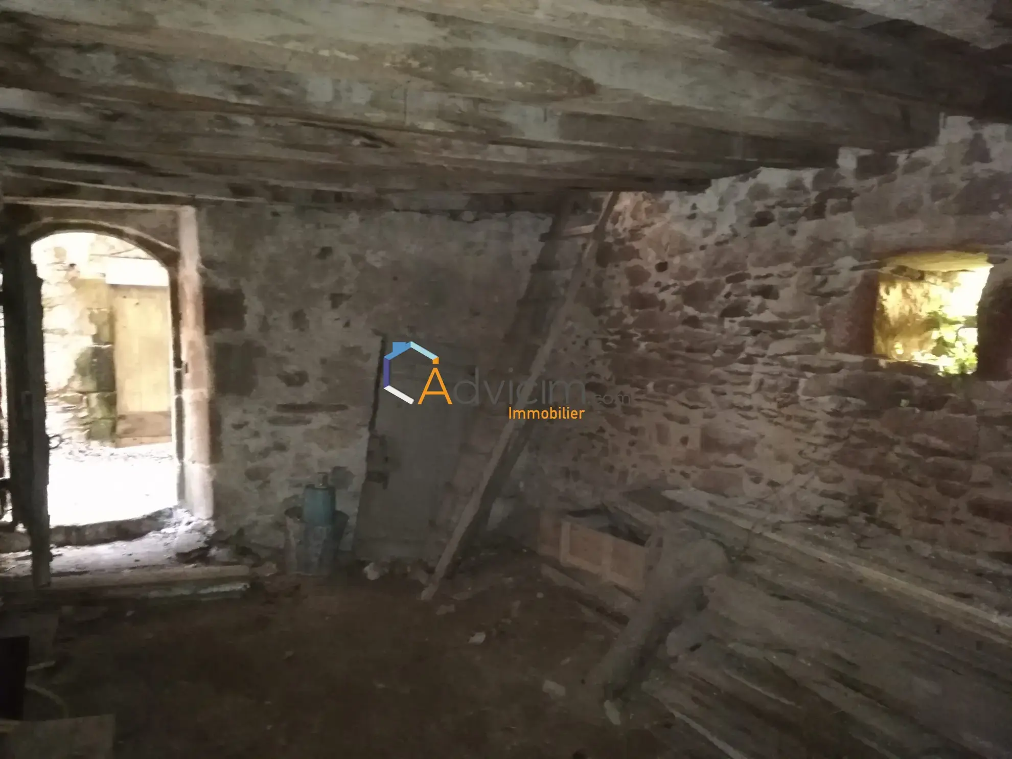 Maison à Saint Benoit du Sault avec vue, 126 m², 3 chambres, à vendre à 85 000 € 