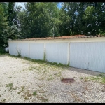 Garage à vendre à Troyes - Investissement locatif offrant stabilité et sécurité