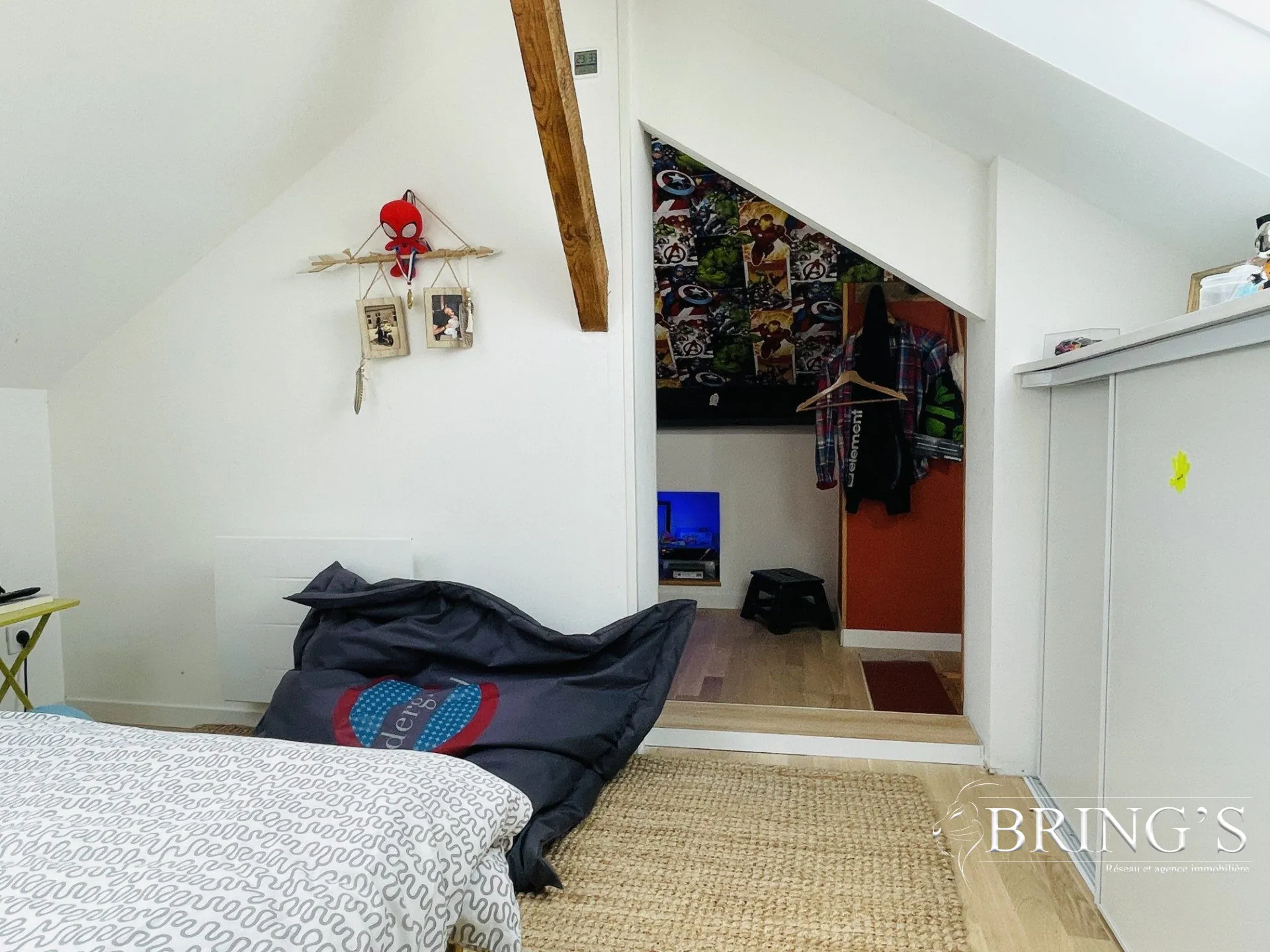 Maison à vendre à Alençon – 124m² rénovés avec jardin et terrasse, 4 chambres, idéal famille 