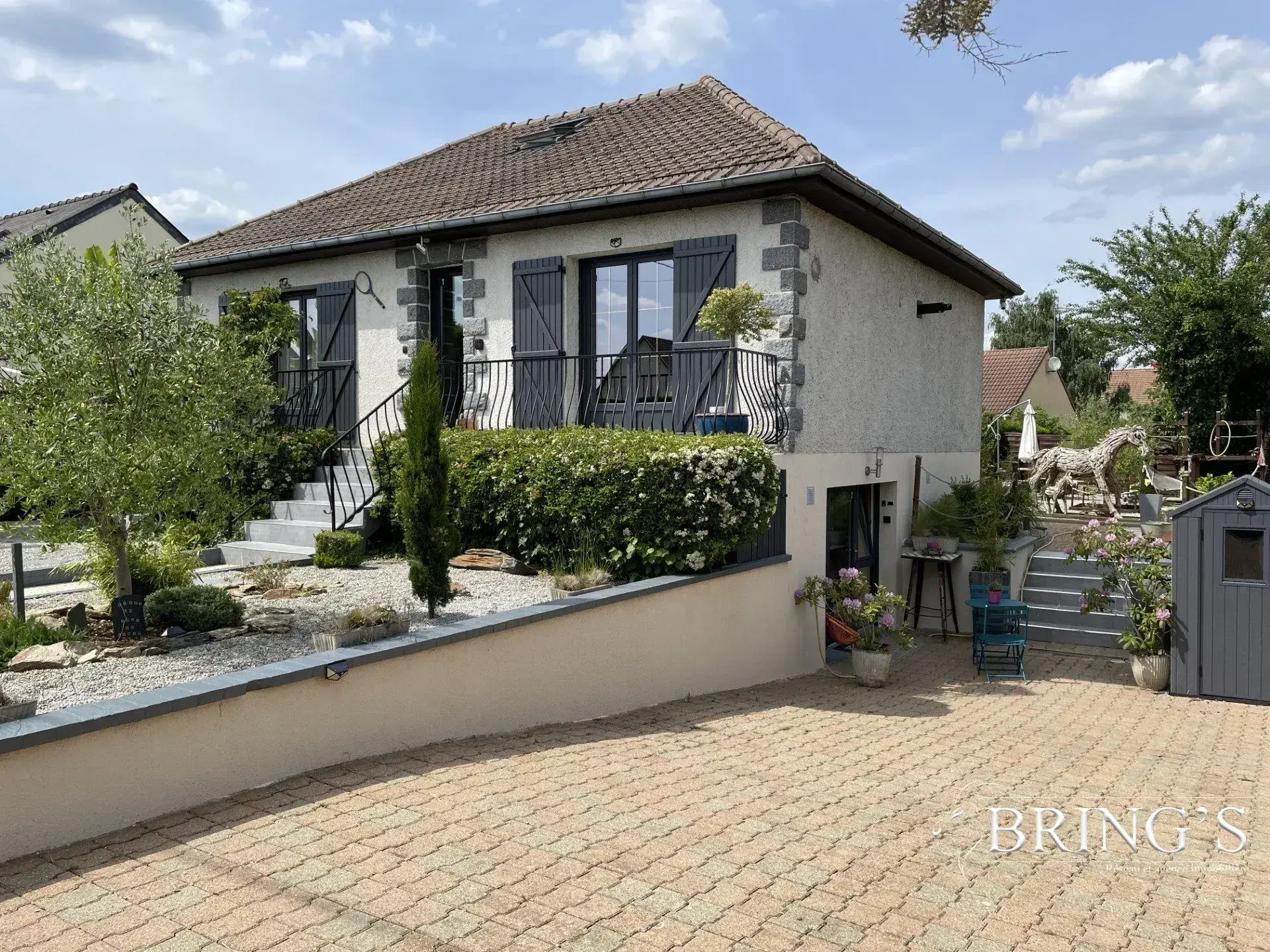 Maison à vendre à Alençon – 124m² rénovés avec jardin et terrasse, 4 chambres, idéal famille 