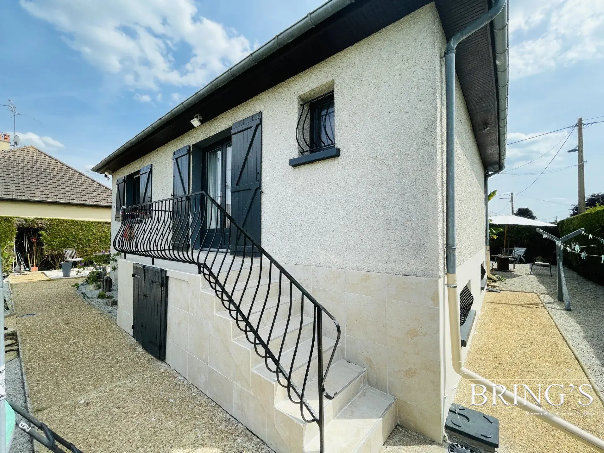 Maison à vendre à Alençon – 124m² rénovés avec jardin et terrasse, 4 chambres, idéal famille 