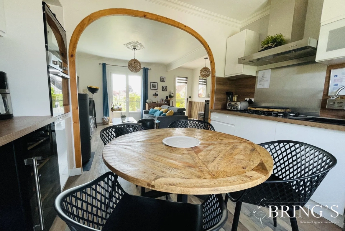 Maison à vendre à Alençon – 124m² rénovés avec jardin et terrasse, 4 chambres, idéal famille 