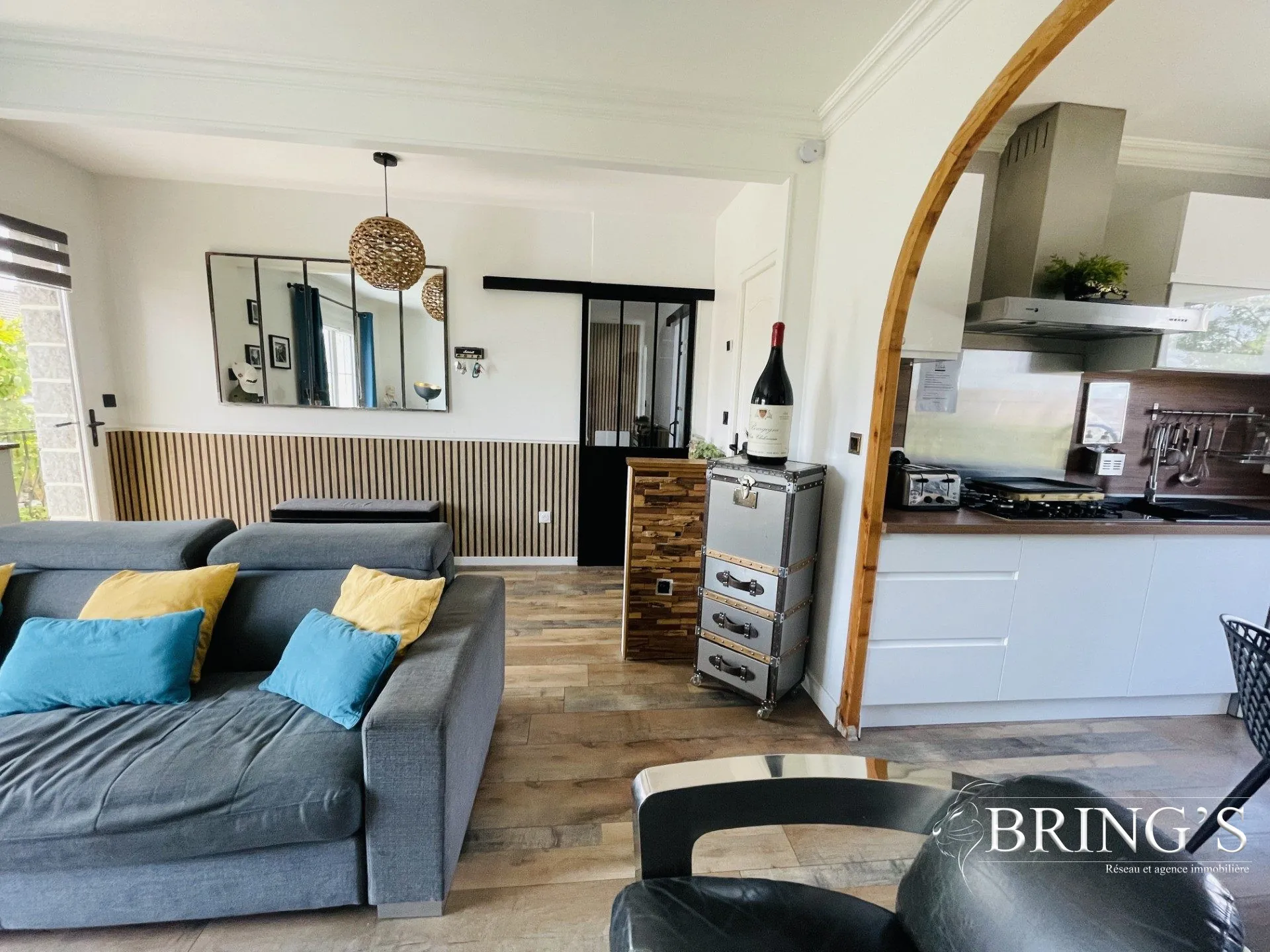 Maison à vendre à Alençon – 124m² rénovés avec jardin et terrasse, 4 chambres, idéal famille 