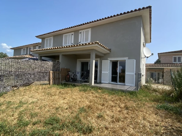 Vente d’un appartement T3 duplex avec jardin à Ghisonaccia en Corse