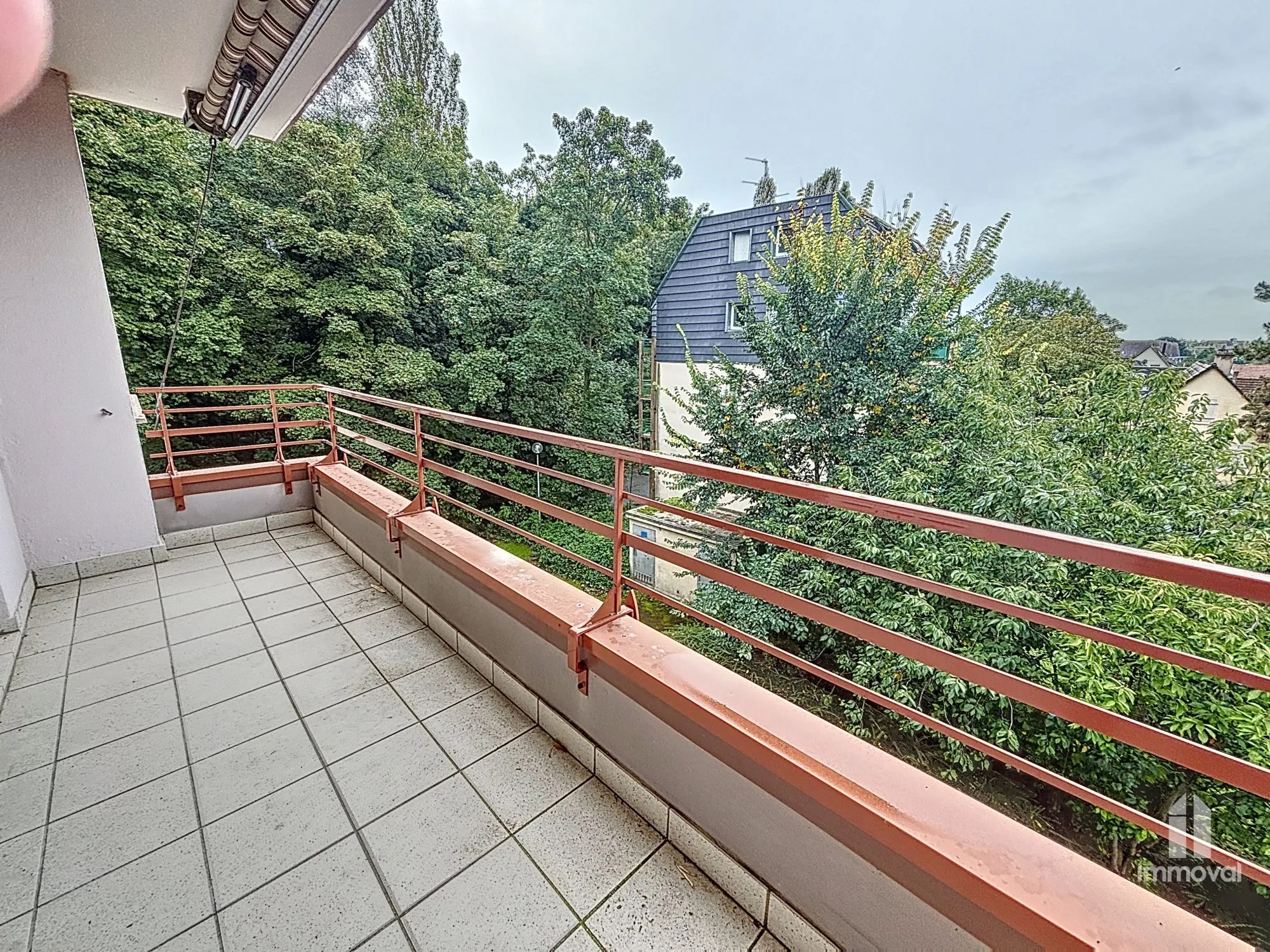 Appartement 4 pièces lumineux avec terrasse à Neuhof, Strasbourg 