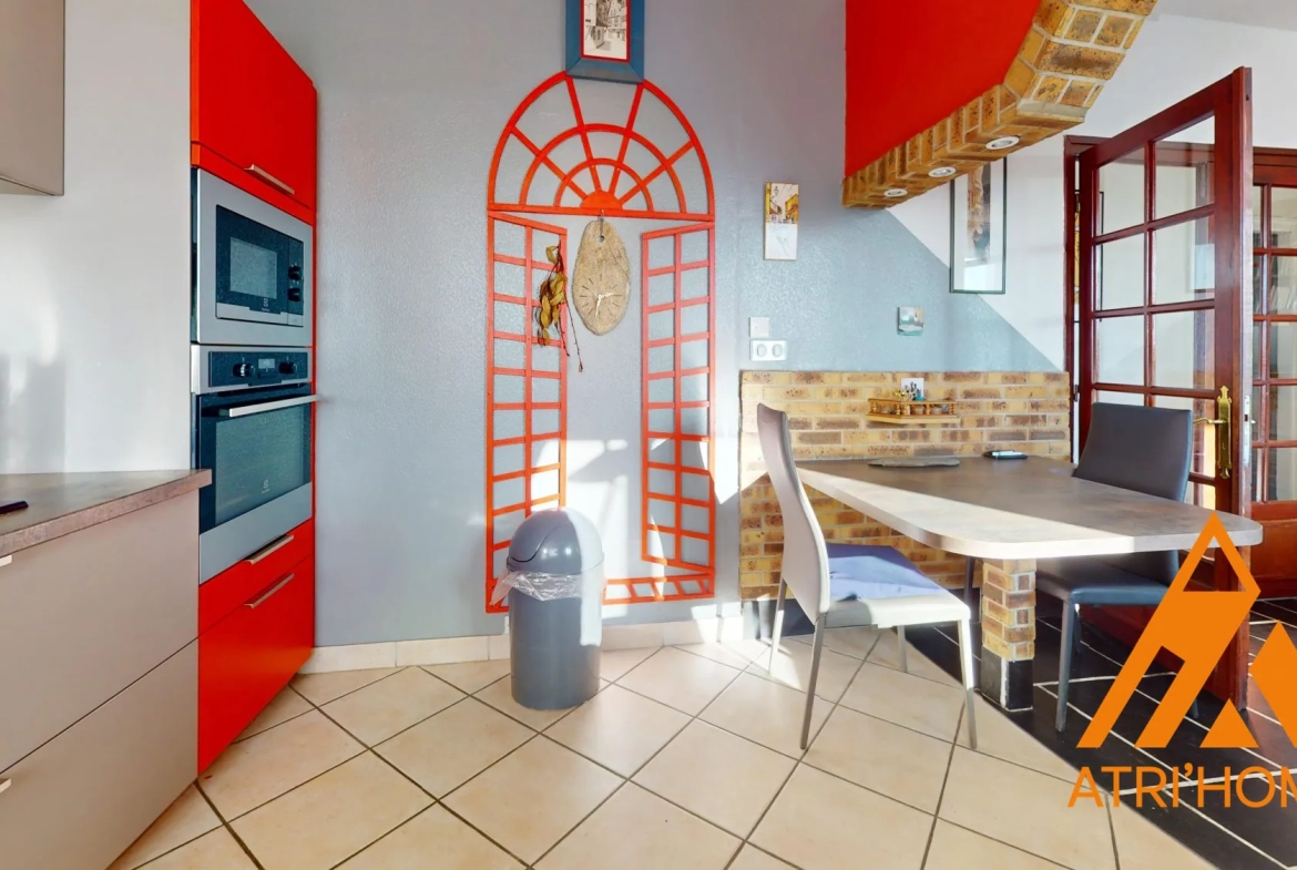 Belle maison individuelle à Aurillac avec terrasse et appartement indépendant 