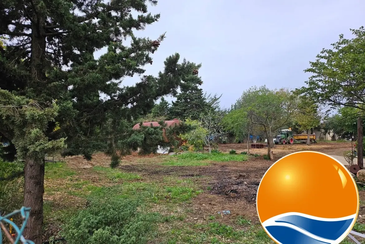 Terrain constructible de 956 m² à Ferrals-les-Corbières, prêt à bâtir 