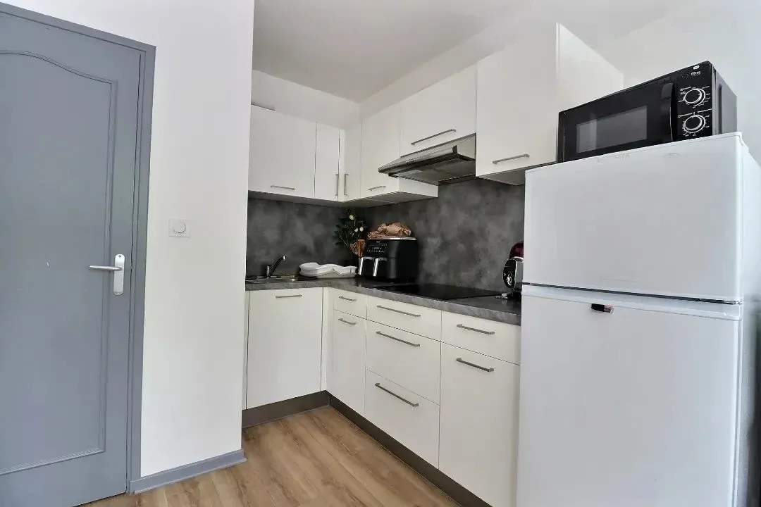 Investissement locatif à Royat : Appartement lumineux et rénové 