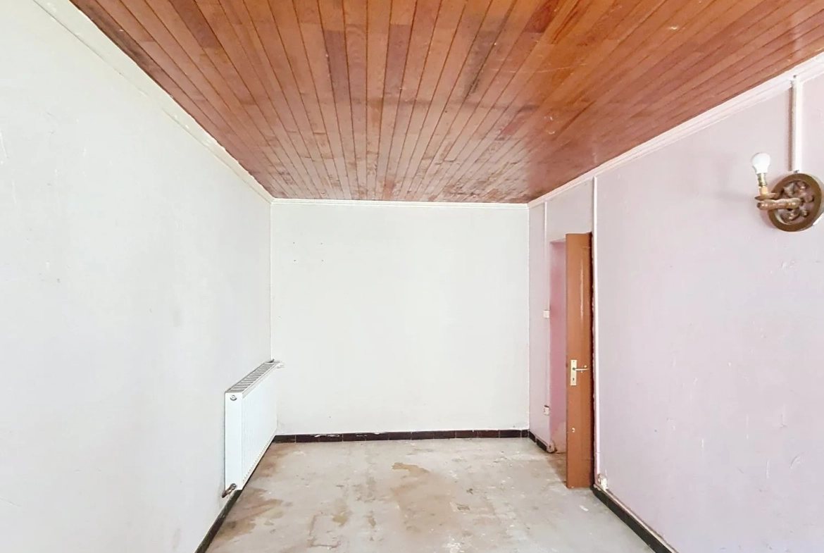 Maison à vendre à Chagny avec 3 chambres et garage - Proche du centre 