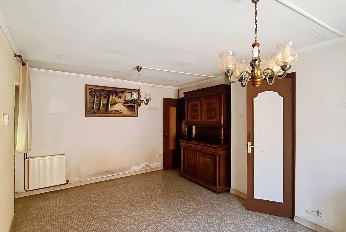 Maison à vendre à Chagny avec 3 chambres et garage - Proche du centre 
