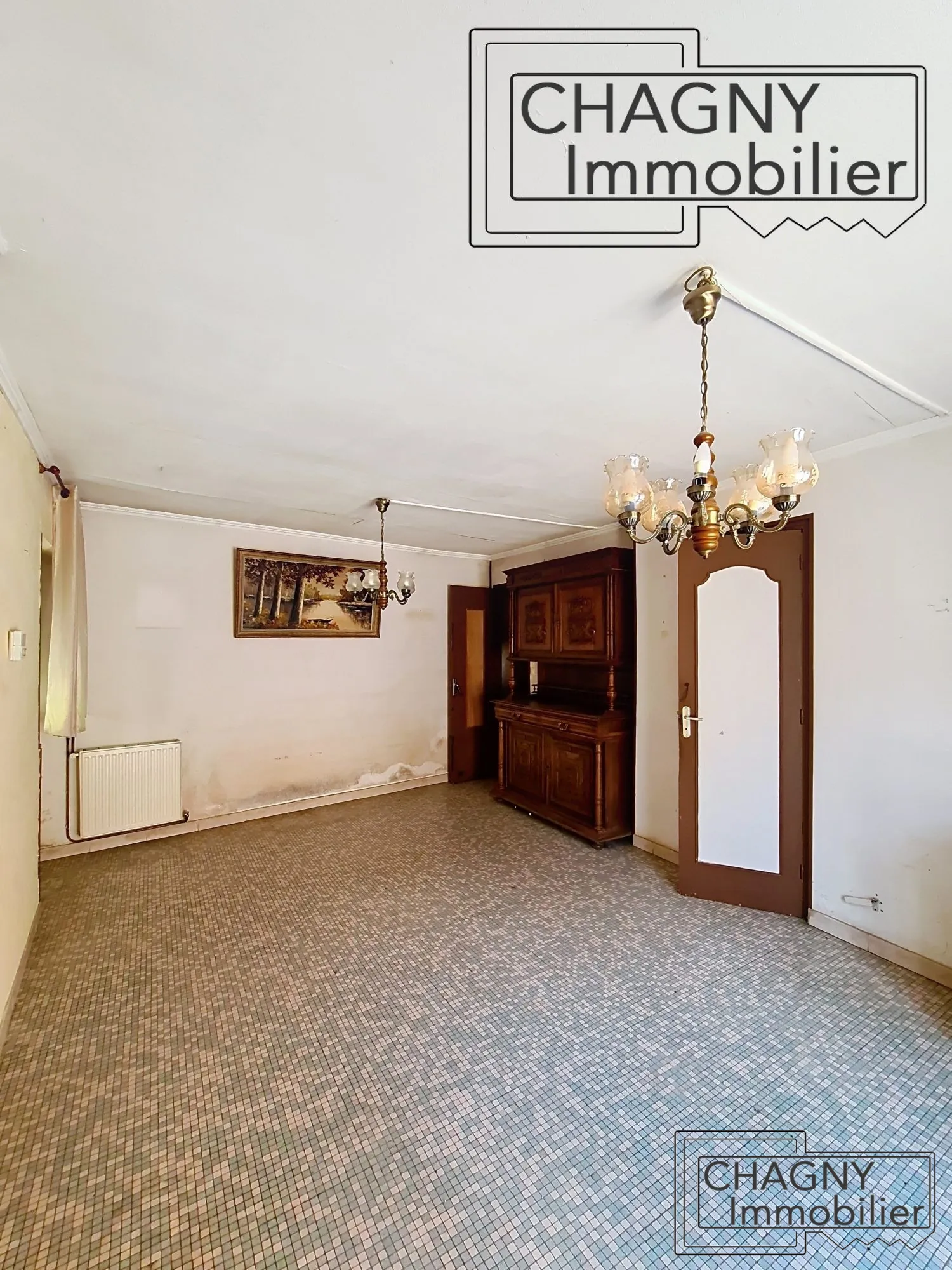 Maison à vendre à Chagny avec 3 chambres et garage - Proche du centre 