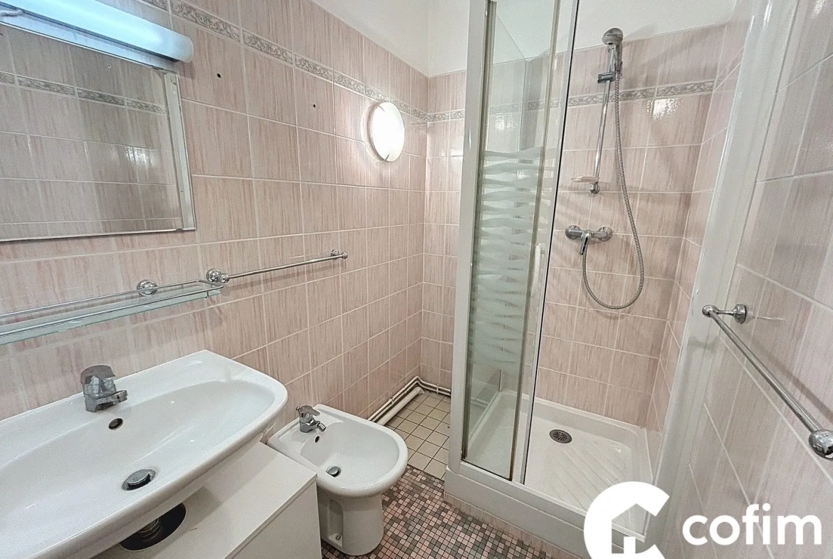 Maison mitoyenne de 93 m² avec jardin et balcon exposé sud à Bagnères-de-Bigorre 