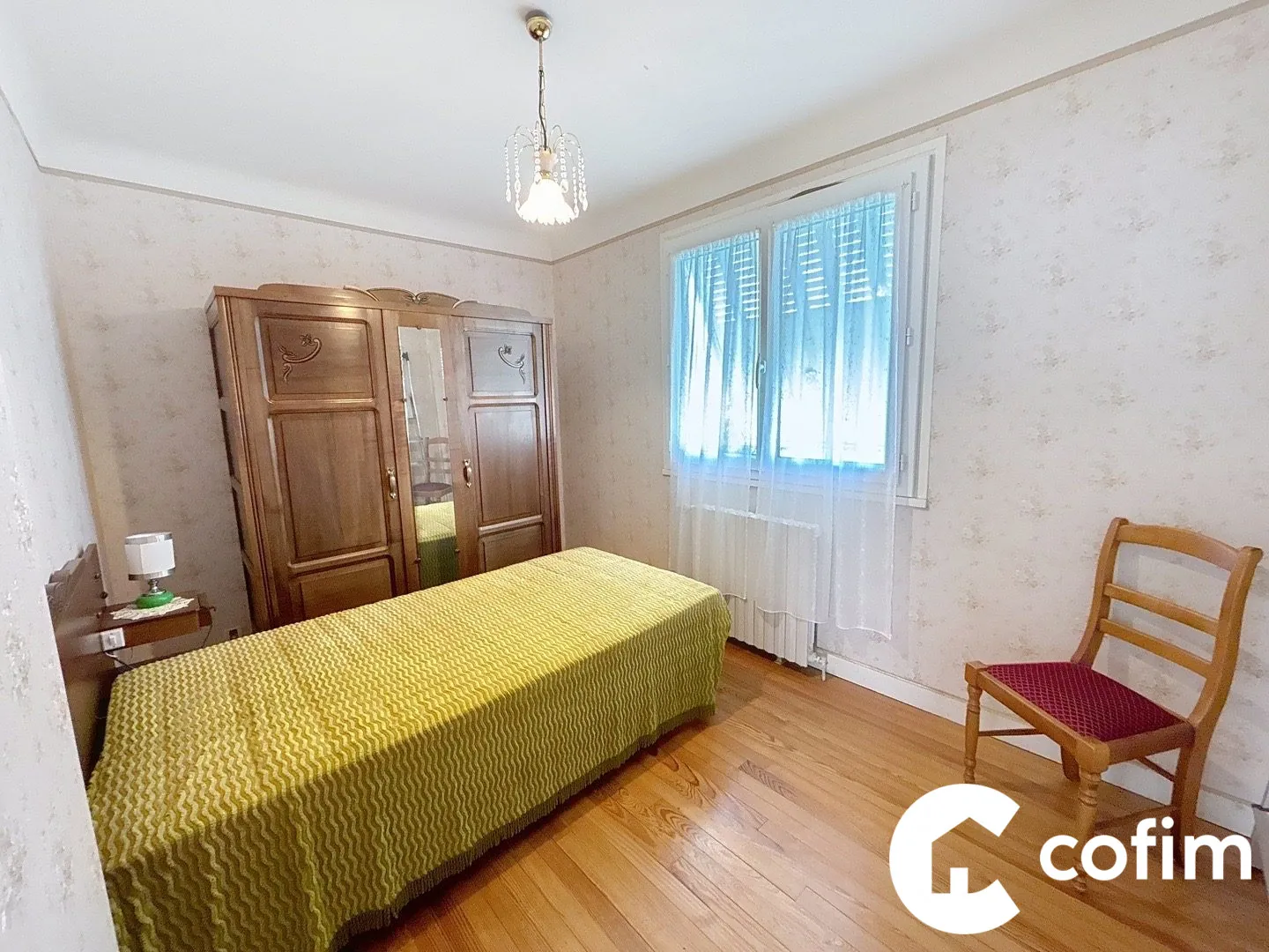 Maison mitoyenne de 93 m² avec jardin et balcon exposé sud à Bagnères-de-Bigorre 