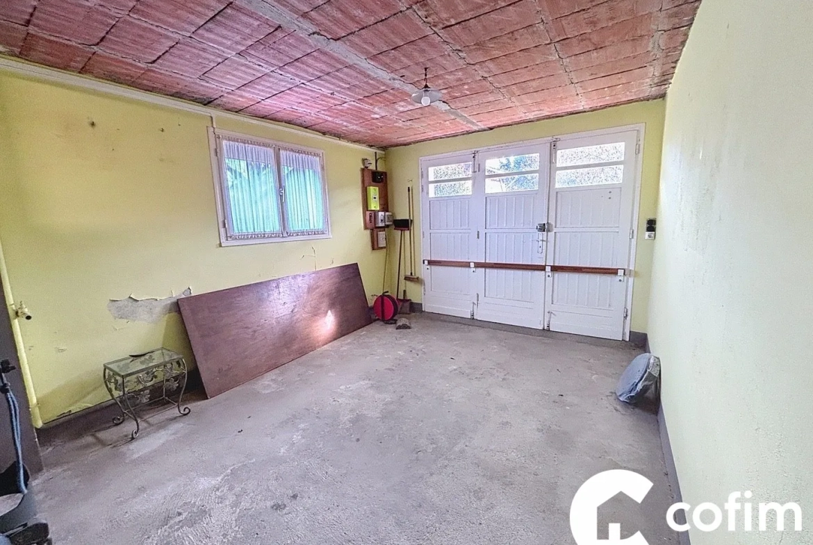 Maison mitoyenne de 93 m² avec jardin et balcon exposé sud à Bagnères-de-Bigorre 
