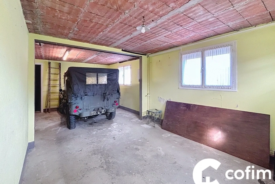 Maison mitoyenne de 93 m² avec jardin et balcon exposé sud à Bagnères-de-Bigorre 