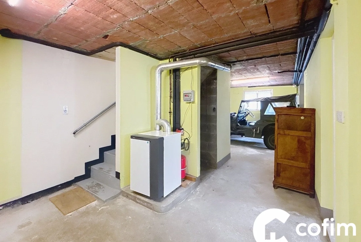Maison mitoyenne de 93 m² avec jardin et balcon exposé sud à Bagnères-de-Bigorre 