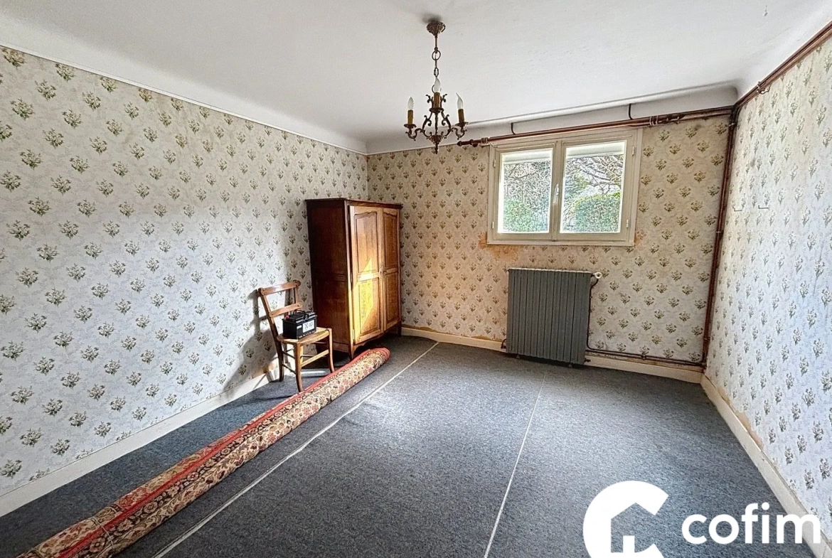Maison mitoyenne de 93 m² avec jardin et balcon exposé sud à Bagnères-de-Bigorre 