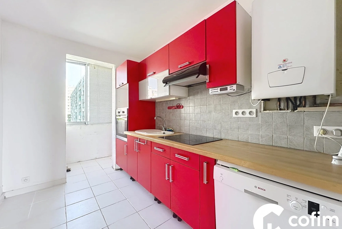 Appartement T4 à Jurançon avec balcon, cave et garage, idéalement situé 