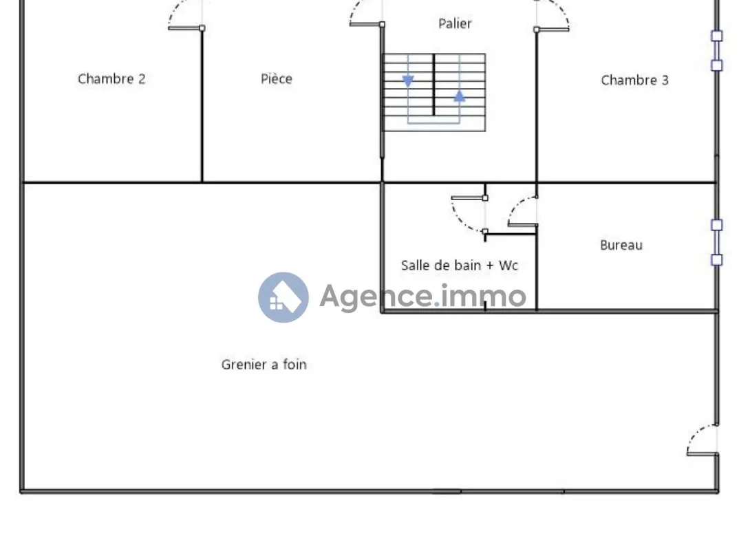 Maison de maître à vendre à Navarrenx avec grand terrain et potentiel de rénovation 