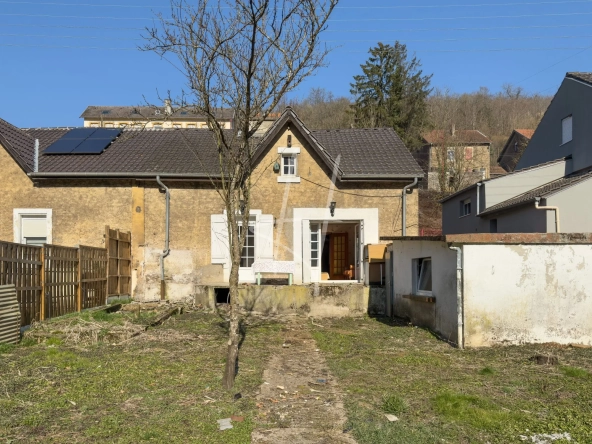 Maison à rénover avec grand jardin à Hayange - Opportunité à saisir