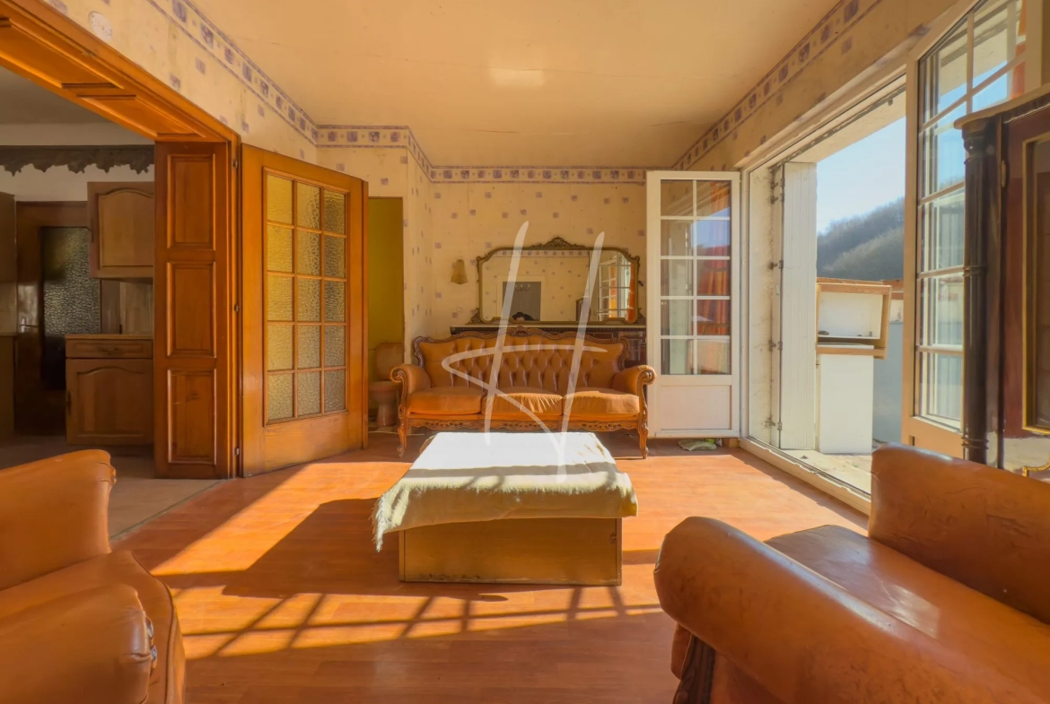 Maison à rénover avec grand jardin à Hayange - Opportunité à saisir 