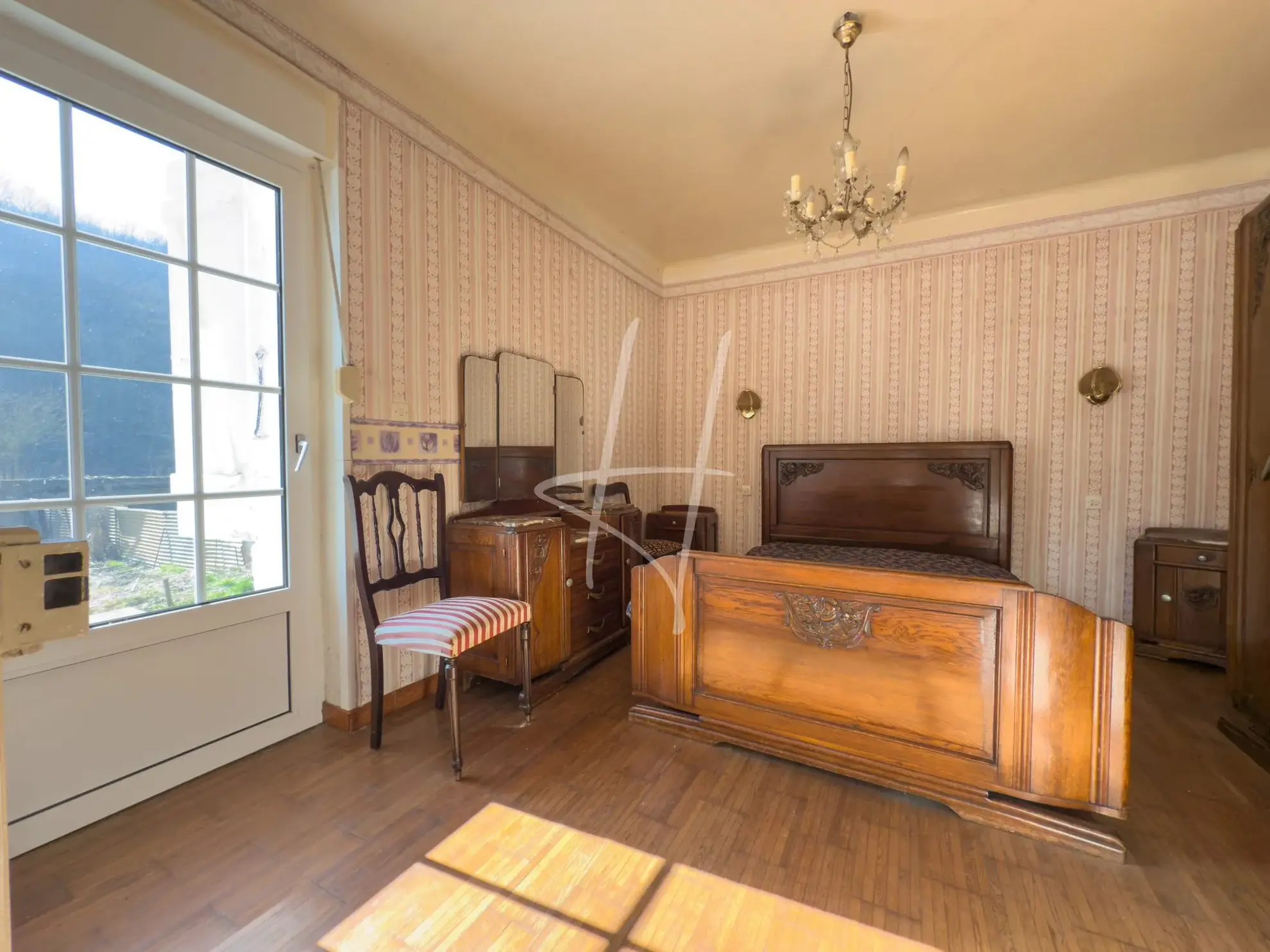 Maison à rénover avec grand jardin à Hayange - Opportunité à saisir 