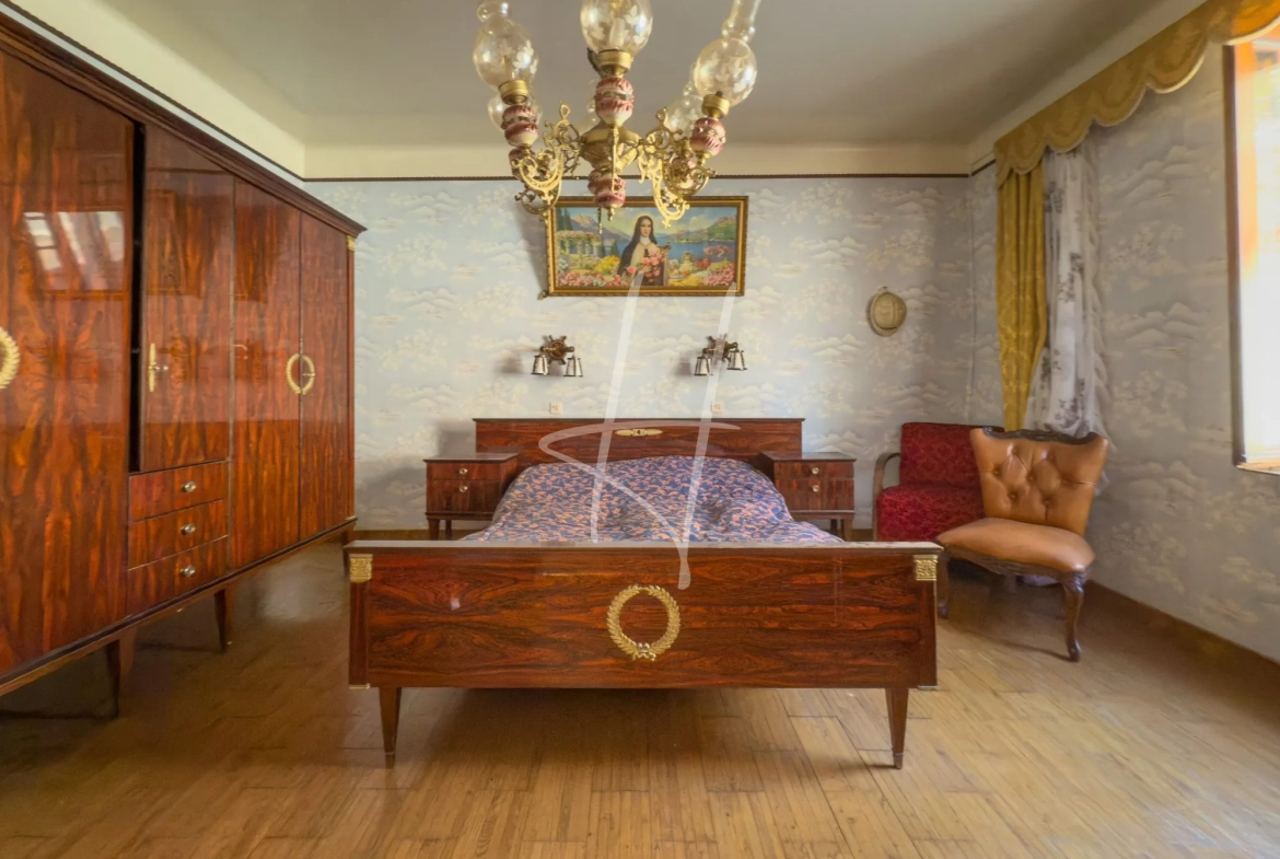 Maison à rénover avec grand jardin à Hayange - Opportunité à saisir 