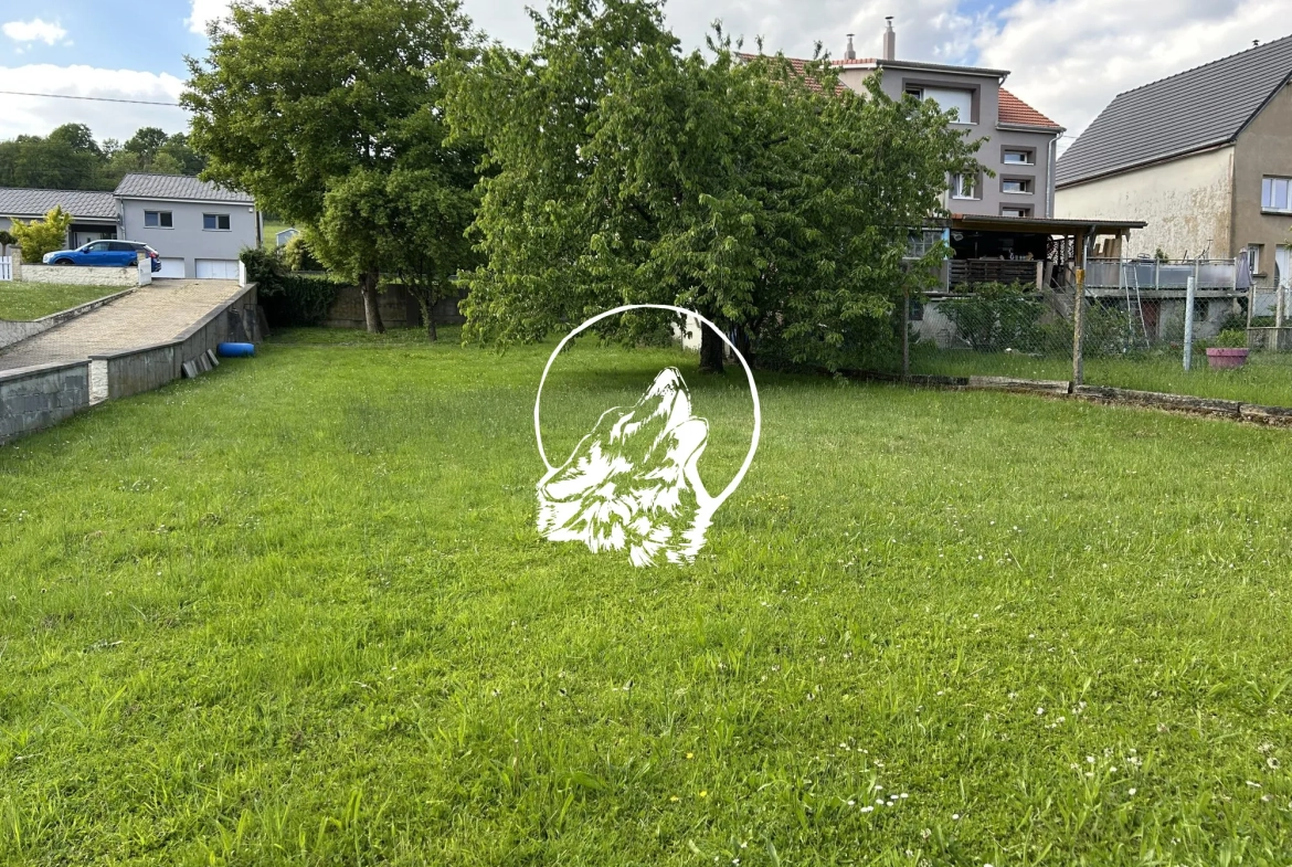 Terrain constructible à Haute-Vigneulles - 1195 m², emplacement calme et potentiel idéal 