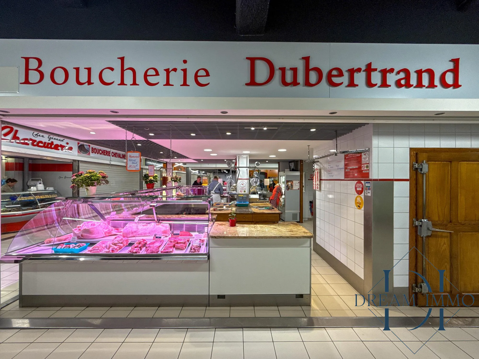 Fonds de commerce boucherie dans la Halle Brauhauban à Tarbes 