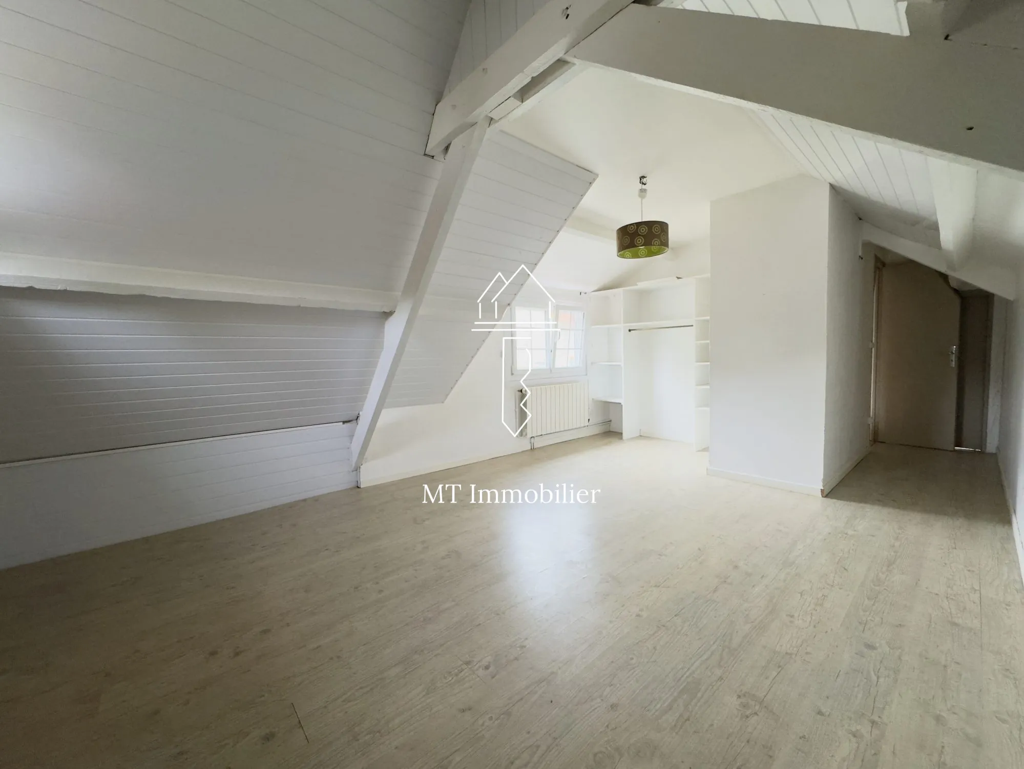 Maison de 117 m² à Longvilliers proche Montreuil sur Mer avec garage et terrain 