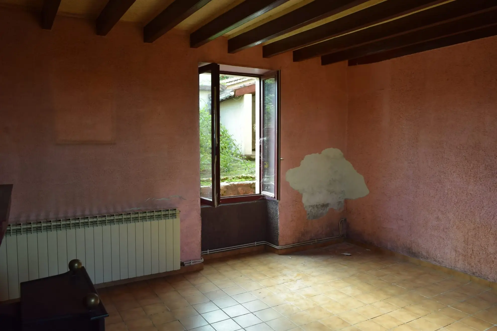 Belle maison de 85 m² à vendre à Villemontais avec jardin et garage 