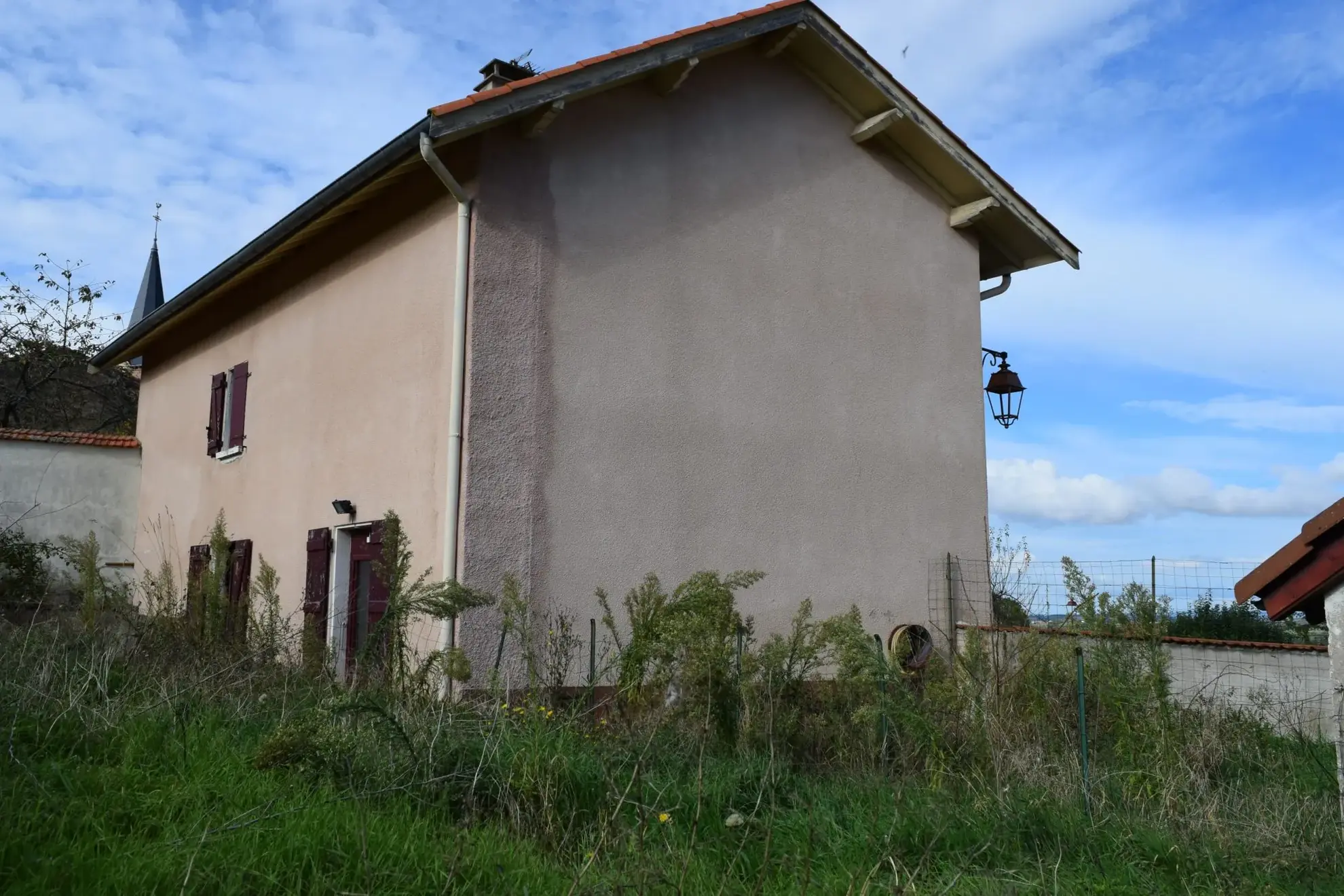 Belle maison de 85 m² à vendre à Villemontais avec jardin et garage 