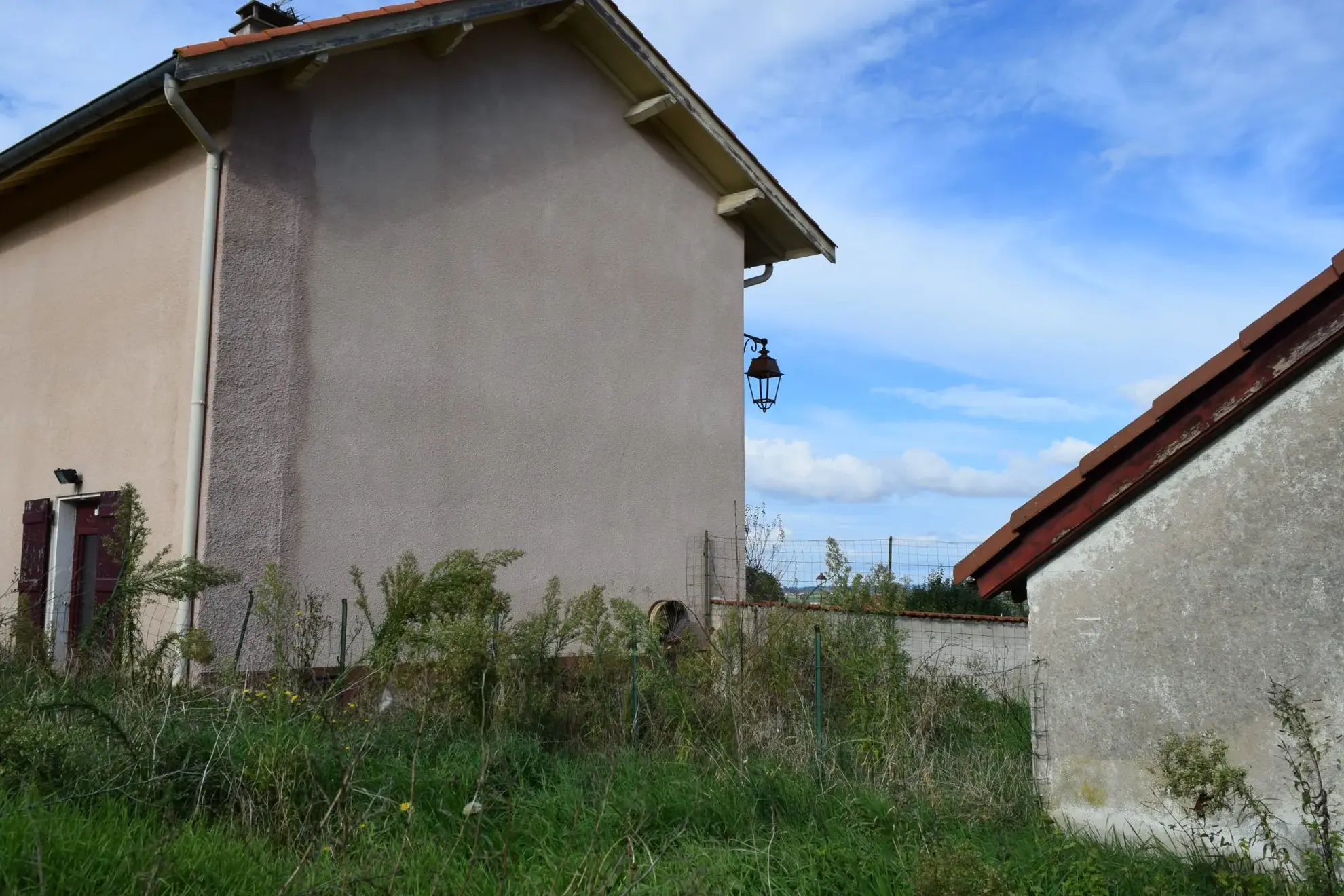 Belle maison de 85 m² à vendre à Villemontais avec jardin et garage 